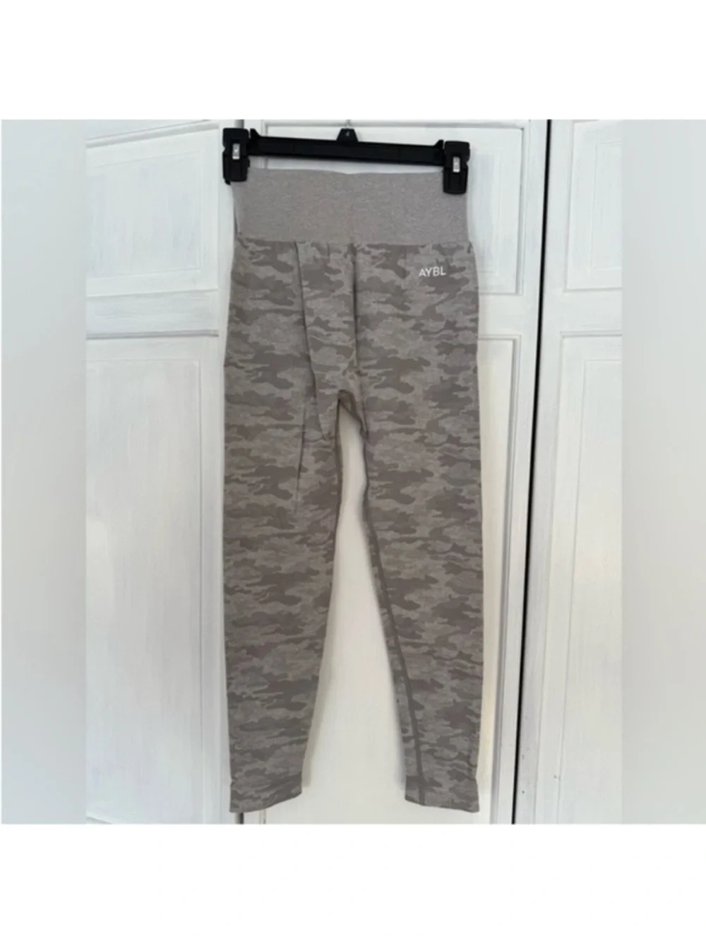 AYBL Taupe Gray Camo High-Waist Girls' Leggings
